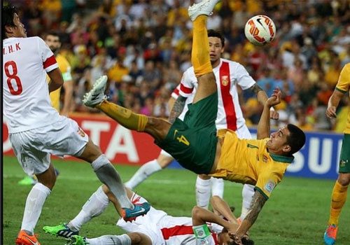 Pha nga ban den tuyet dep cua Tim Cahill hinh anh