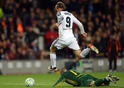 Fernando Torres danh thuc dang cap hinh anh