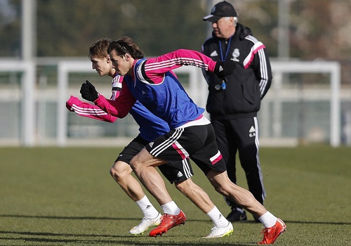 Gareth Bale thu toc do cua sao tre tan binh hinh anh