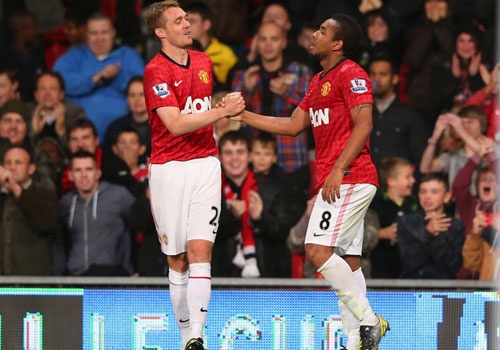 M.U cho phep cho cau thu thu hai roi Old Trafford hinh anh