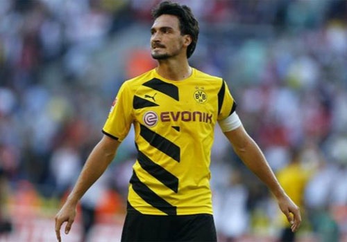 Chuyen nhuong 1/2: M.U lan cuoi gui de nghi mua Hummels hinh anh