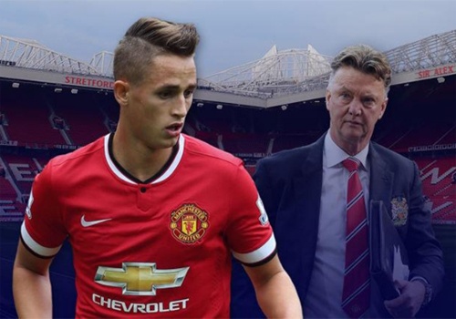 Doi hinh xoay tua giup M.U co loi the trong chang dua dai hinh anh