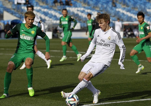 Sao tre tan binh cua Real Madrid ra mat an tuong hinh anh