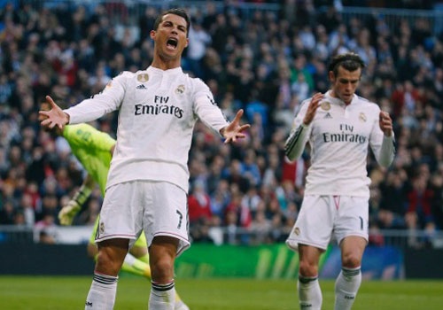 Nhung lan Ronaldo noi gian khi Bale choi ich ky hinh anh