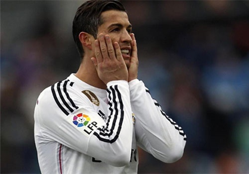 Ronaldo hoi han vi to chuc sinh nhat dinh dam hinh anh