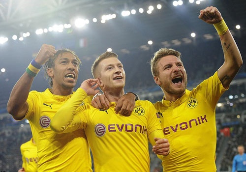 Marco Reus choi xuat sac, Dortmund van thua Juve 1-2 hinh anh