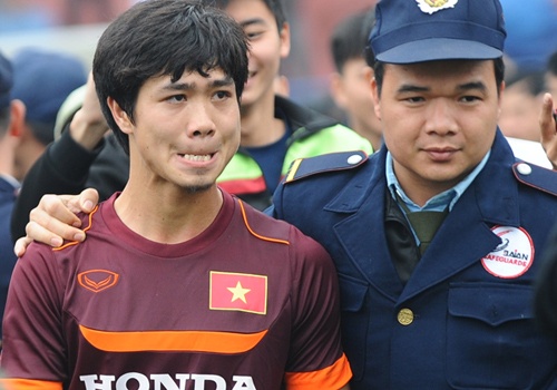 CDV tran xuong san chup anh voi Cong Phuong hinh anh