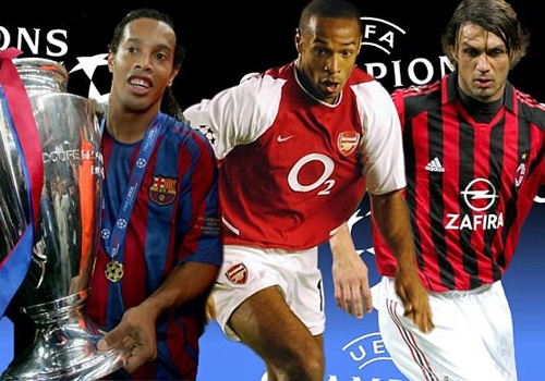 Doi hinh Champions League trong mo cua Ronaldinho hinh anh