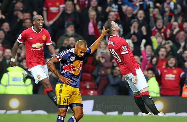 Anh vui Rooney an mung ban thang ha knock-out Tottenham hinh anh