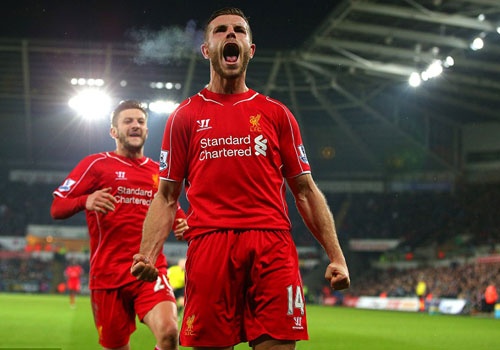 Liverpool ap sat M.U nho pha ghi ban cua Henderson hinh anh