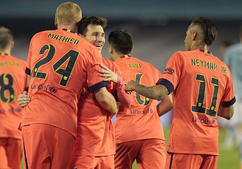 Barca duy tri cach biet 4 diem voi Real sau chien thang 1-0 hinh anh