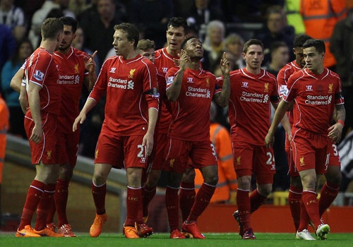 Liverpool bam duoi top 4 sau chien thang 2-0 hinh anh