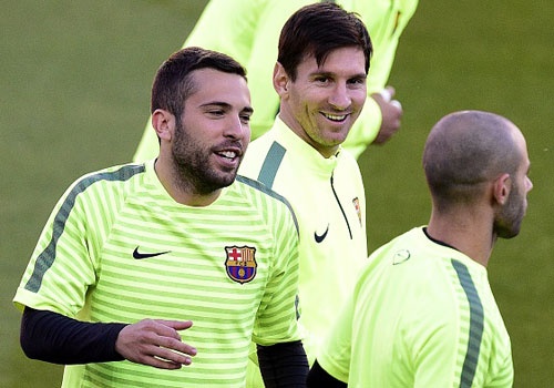 Messi dung truoc co hoi vuot Ronaldo ve thanh tich ghi ban hinh anh