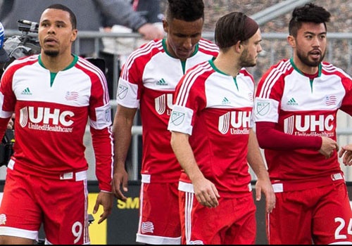 Lee Nguyen va dong doi nguoc dong thang 2-1 hinh anh