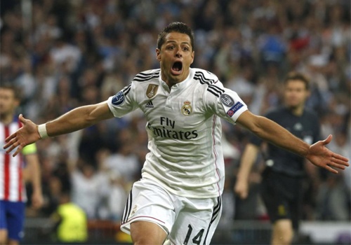 Diem tin: Rooney chuc mung Chicharito ghi ban cho Real hinh anh