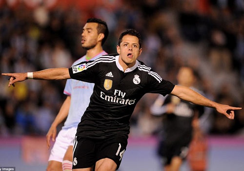 Real thang nguoc 4-2 nho cu dup cua Chicharito hinh anh