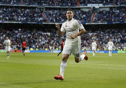 Real bam duoi Barca sau chien thang 3-0 truoc Almeria hinh anh