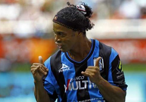 Pha nga an va dep mat cua Ronaldinho hinh anh