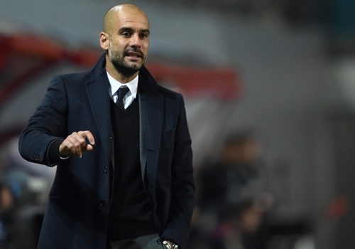 Pep Guardiola tro lai Nou Camp: Noi tinh yeu bat dau hinh anh