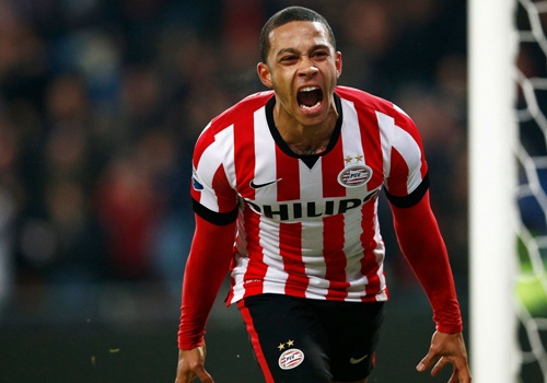 Memphis Depay xuat sac hon Ronaldo o tuoi 21 hinh anh