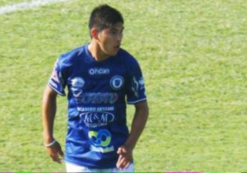 Cau thu tre Argentina chet sau pha va cham manh hinh anh