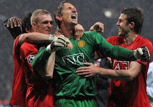 Tron 7 nam M.U vo dich Champions League hinh anh