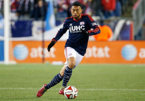 Lee Nguyen nhan the do khien doi nha mat chien thang hinh anh