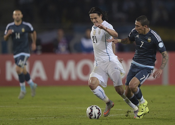 Di Maria xau kim cau thu Uruguay hinh anh