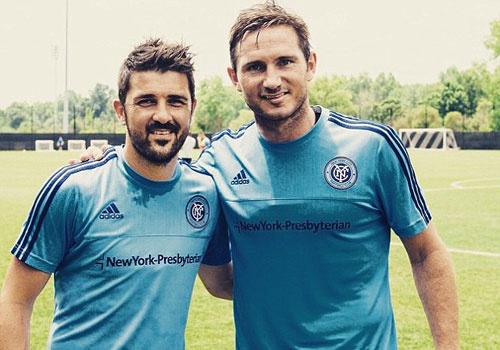 Chuyen nhuong 2/7:Lampard lan dau tap luyen cung David Villa hinh anh