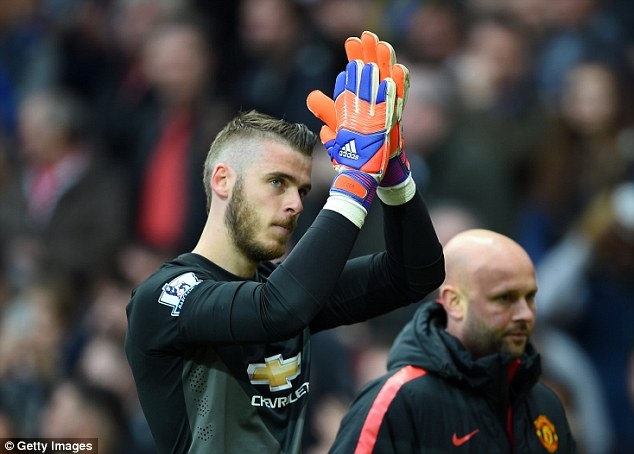 Fan Atletico khong tha thu cho De Gea neu khoac ao Real hinh anh