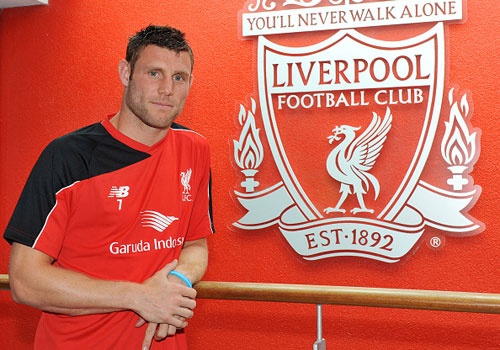 Liverpool ra mat tan binh mien phi chat luong hinh anh