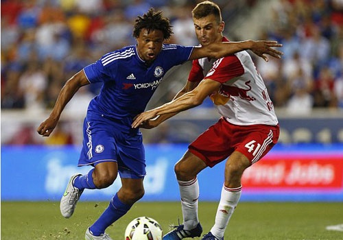 New York Red Bulls 4-2 Chelsea: Mua ban thang hinh anh