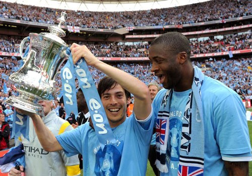 Doi hinh Man City duoc CDV cho doi ra san o My Dinh hinh anh