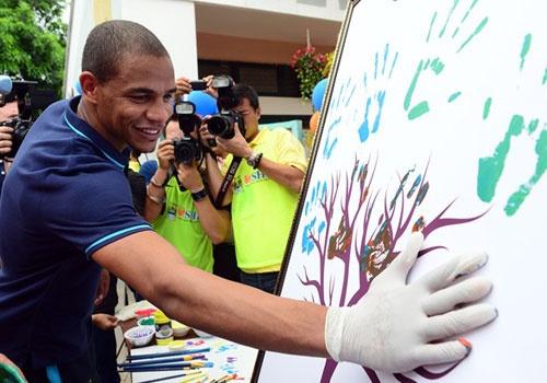 Manchester City: ‘Chung toi yeu Ha Noi’ hinh anh