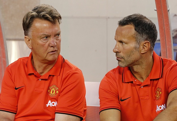 M.U chon doi hinh 4-3-3 mua toi hinh anh