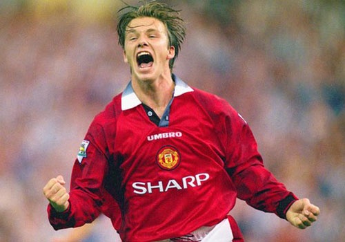 Pha tang bong cua Beckham lot top 10 ban dep o sieu cup Anh hinh anh