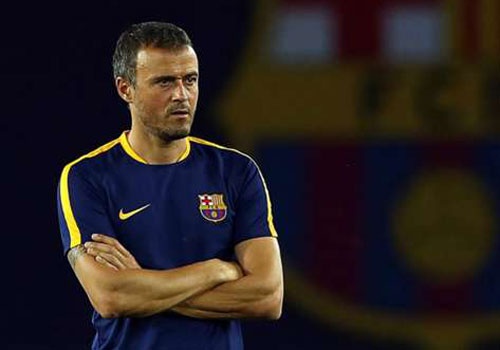 Diem tin: Enrique nhan trach nhiem sau tran Barca thua 0-4 hinh anh