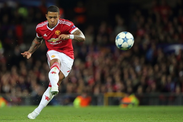 Depay that vong vi bo lo co hoi lap hat-trick cho M.U hinh anh