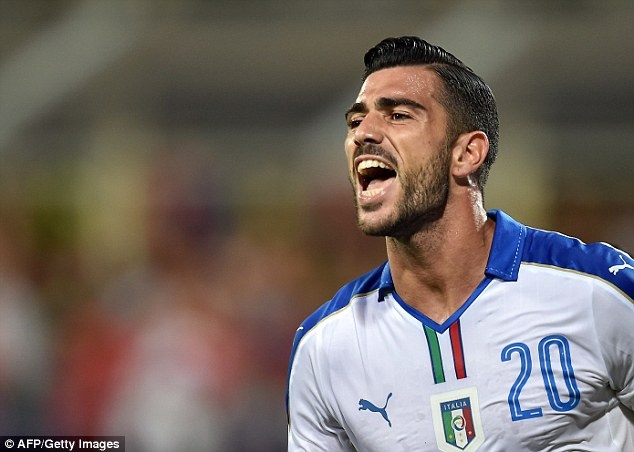 Tong hop tran dau: DT Italy 1-0 DT Malta hinh anh