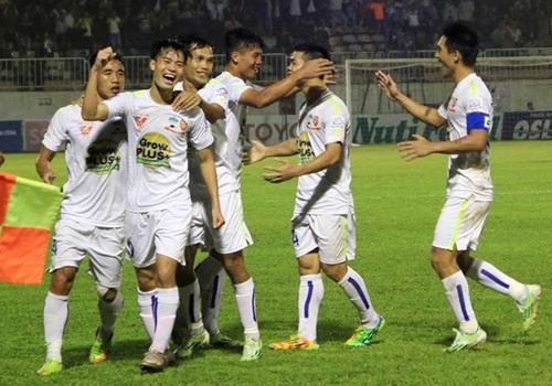 ‘HAGL thi dau het minh va xung dang tru hang’ hinh anh