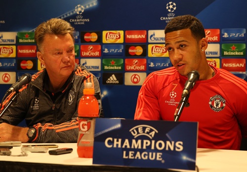 Van Gaal: ‘MU hoa tren san PSV la ket qua tot’ hinh anh