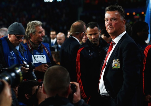 Van Gaal khen doi thu choi hay va chuyen nghiep hinh anh