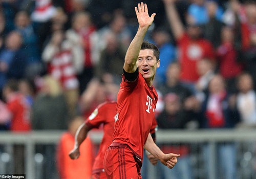 Lewandowski thua nhan trai qua nhung phut dien ro hinh anh