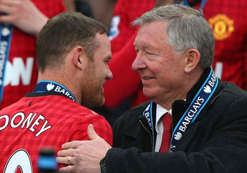 Diem tin: Rooney phu nhan cao buoc yeu cau roi MU hinh anh