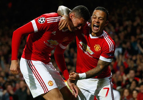 MU doi dien thang 10 giong bao hinh anh