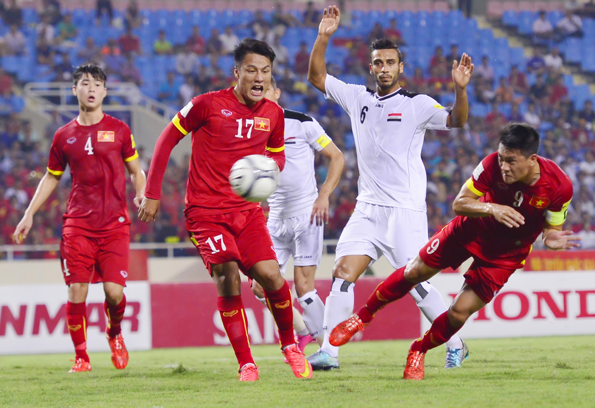 HLV Iraq: 'Tuyen Viet Nam se thang Thai Lan' hinh anh