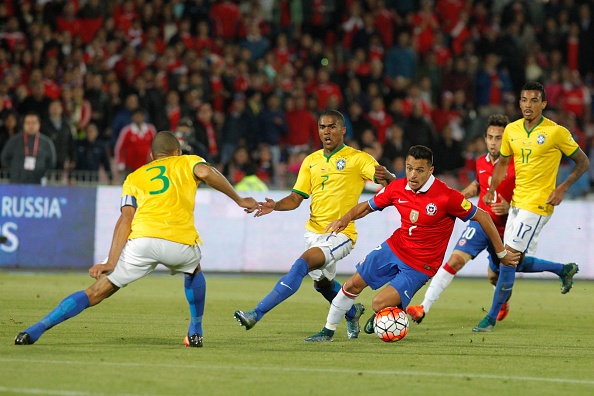 Alexis Sanchez ghi ban giup Chile thang Brazil 2-0 hinh anh