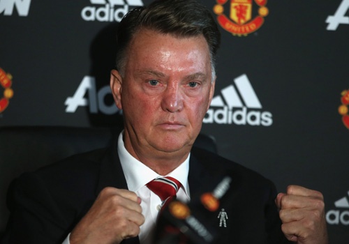 Van Gaal thong bao tin vui truoc tran gap Everton hinh anh