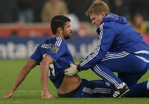 Diego Costa co the vang mat khi gap Liverpool hinh anh