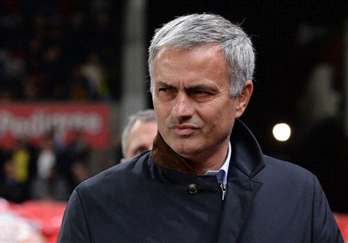 Jose Mourinho che phong vien ngu ngoc hinh anh